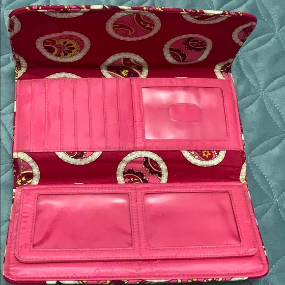 Vera Bradley Wallet Rosy Posies - Picture 3 of 8